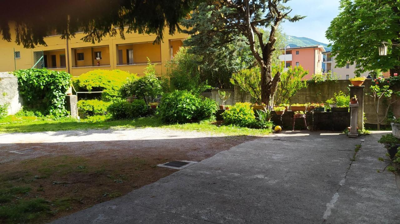 Il Giardino Dei Fiori Apartman Mandello del Lario Kültér fotó